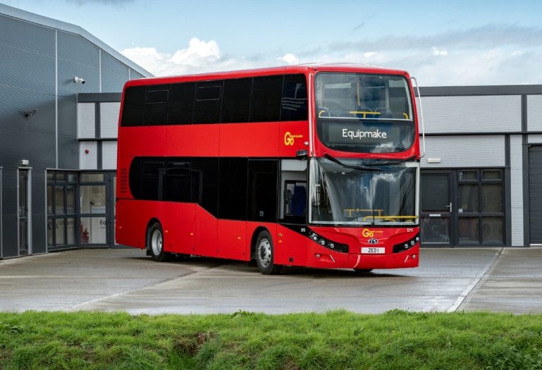 equipmake-red-bus equipmake electric bus